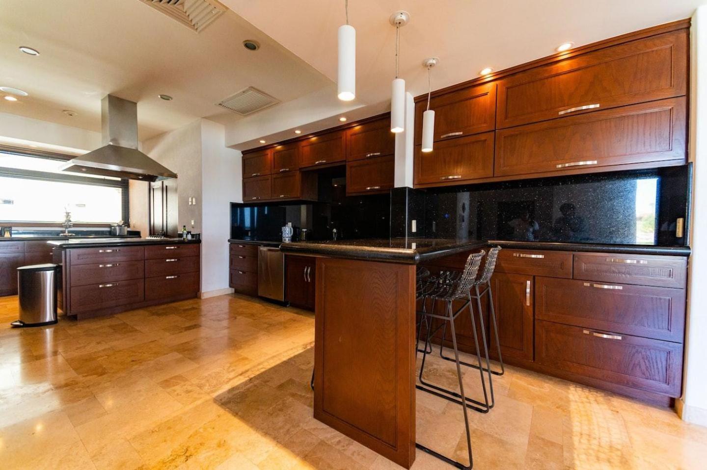 Luxury Oceanfront Condo At El Caimancito Beach La Paz Exterior photo